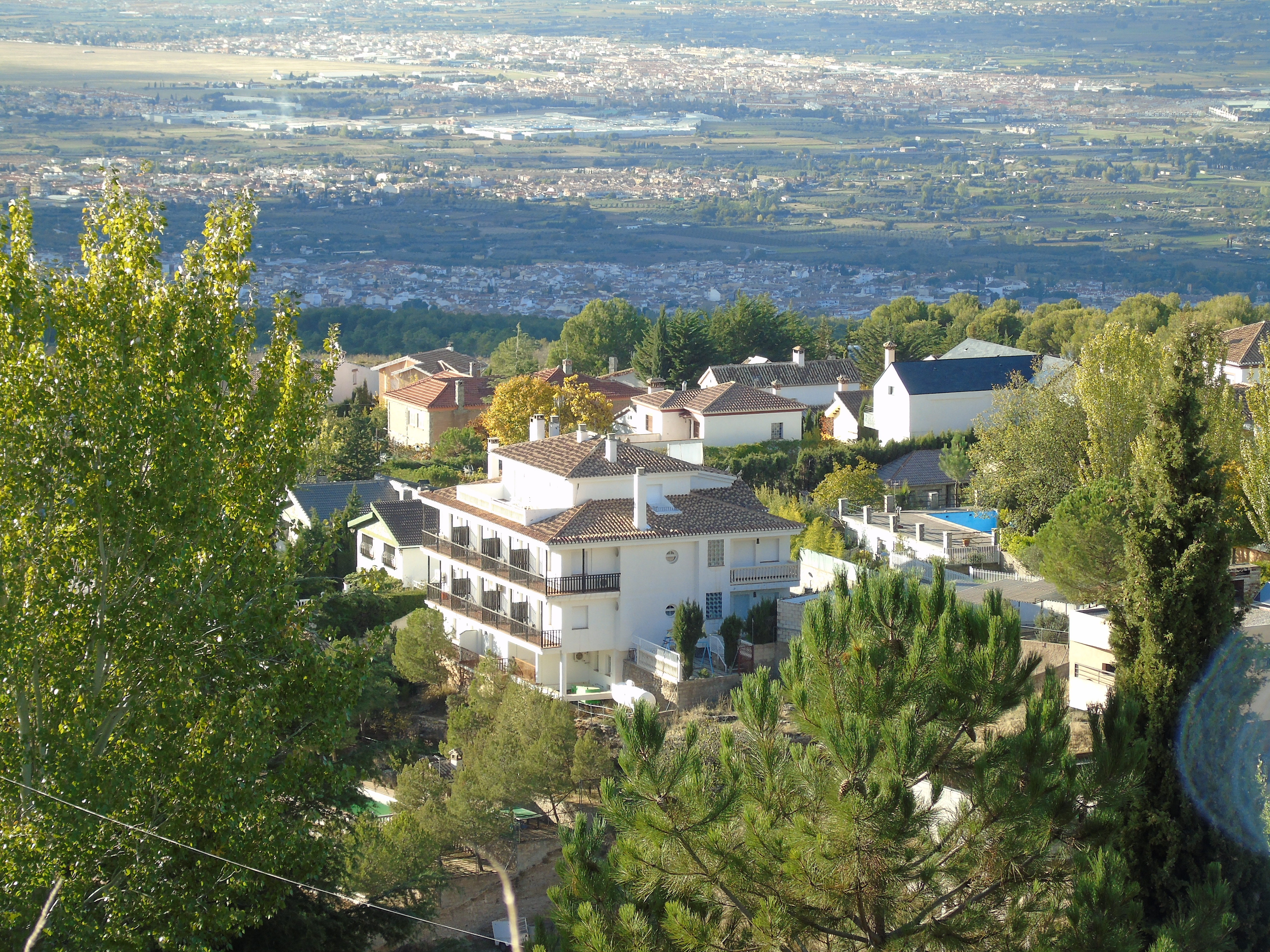 Vista de los Apartamentos al fondo la Ciudad de Granada